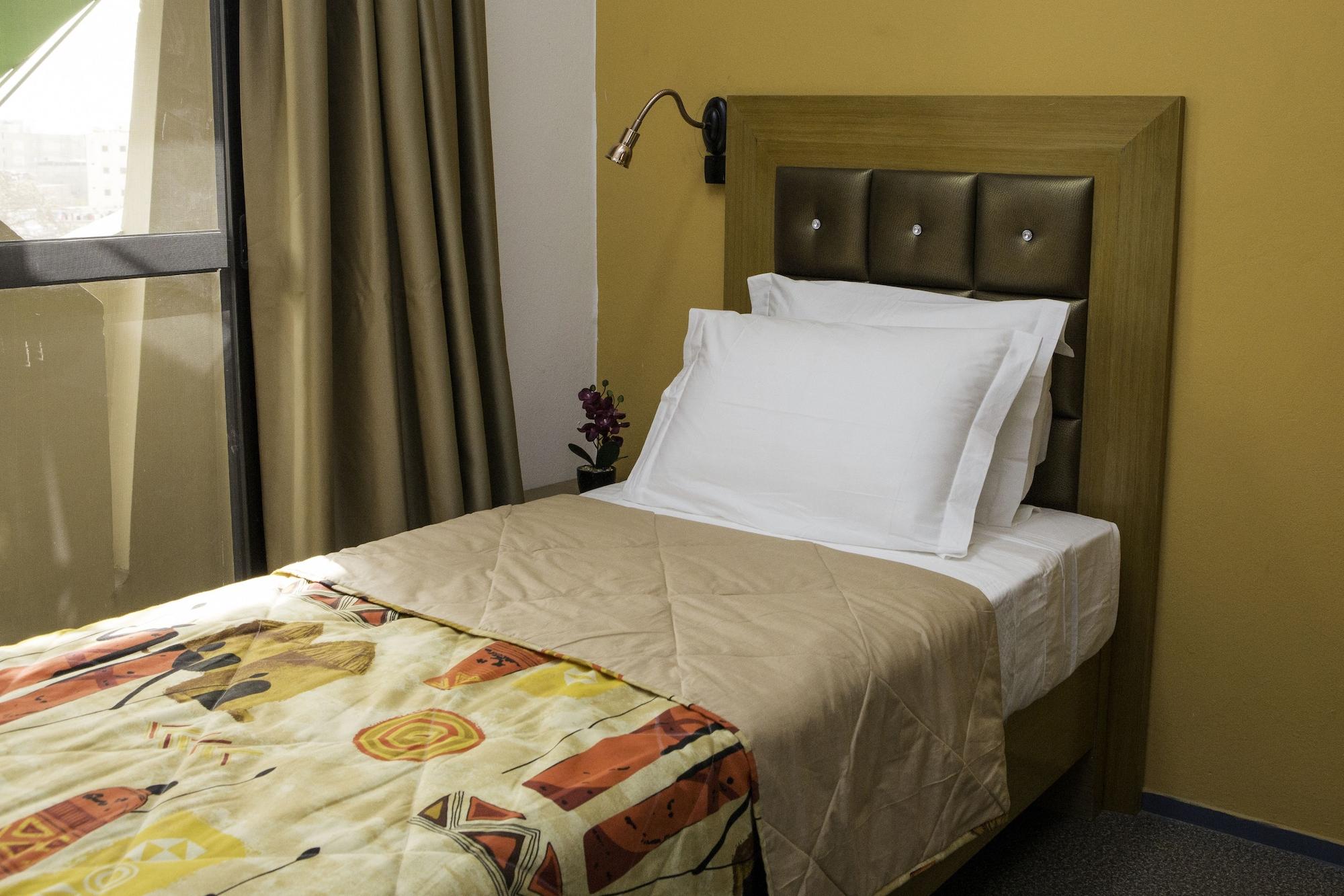 Wakola Hotel Fass Dakar Eksteriør billede